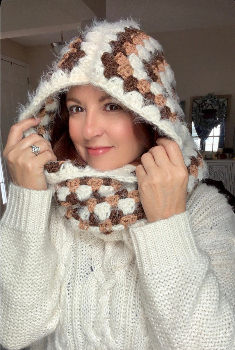 Hooded Scarf (Beige)