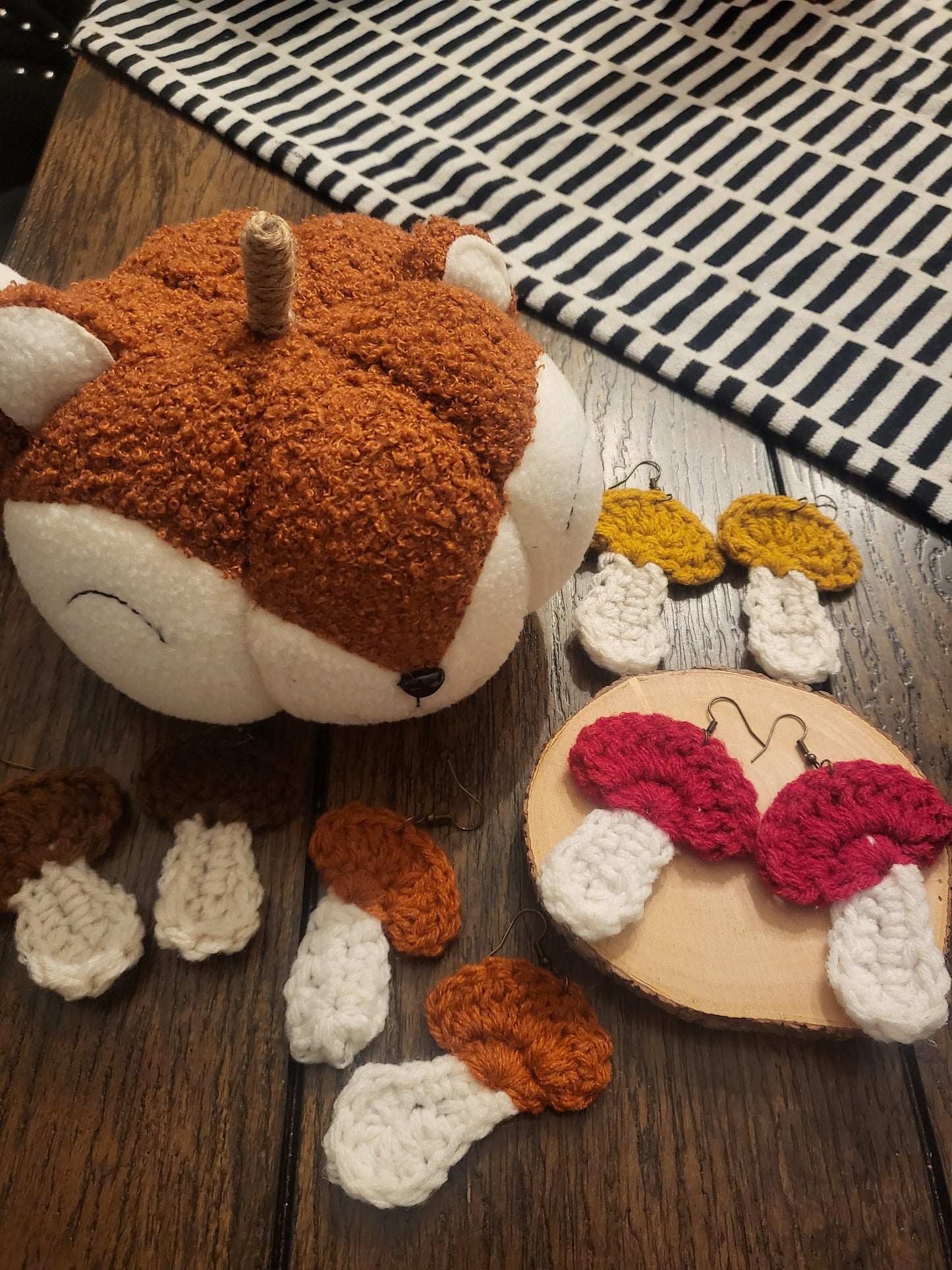 E6-Crochet Mushroom Earrings