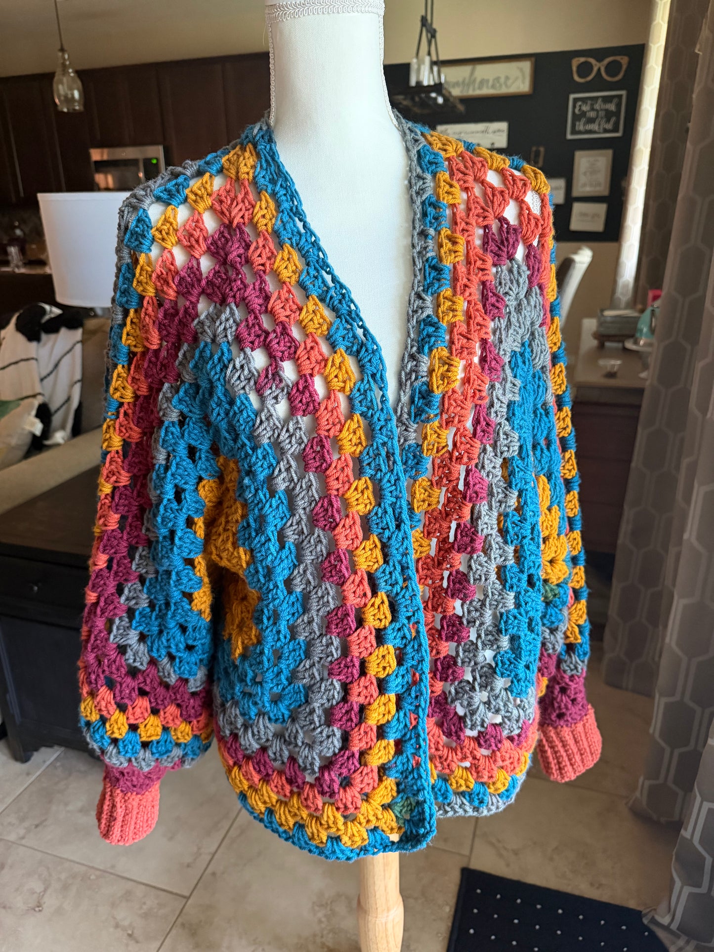 Short Toffee with Cuffs